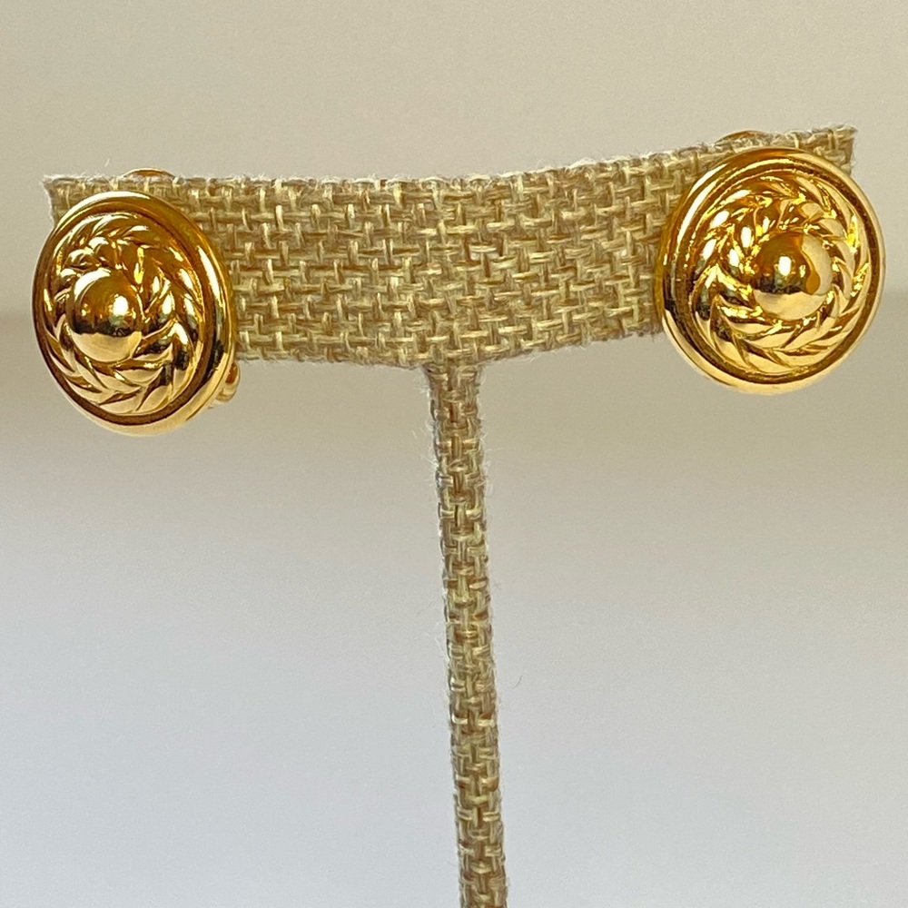 Monet Signed 90s Retro Vintage Gold Tone Button Rope Detail Clip On Earrings